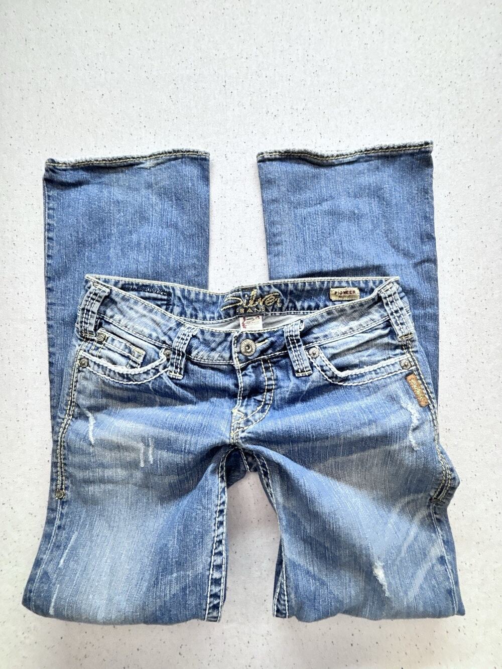 Silver Jeans Co Pioneer Bootcut W29 L11 Medium Wash Distressed Heavy Stitch Y2K